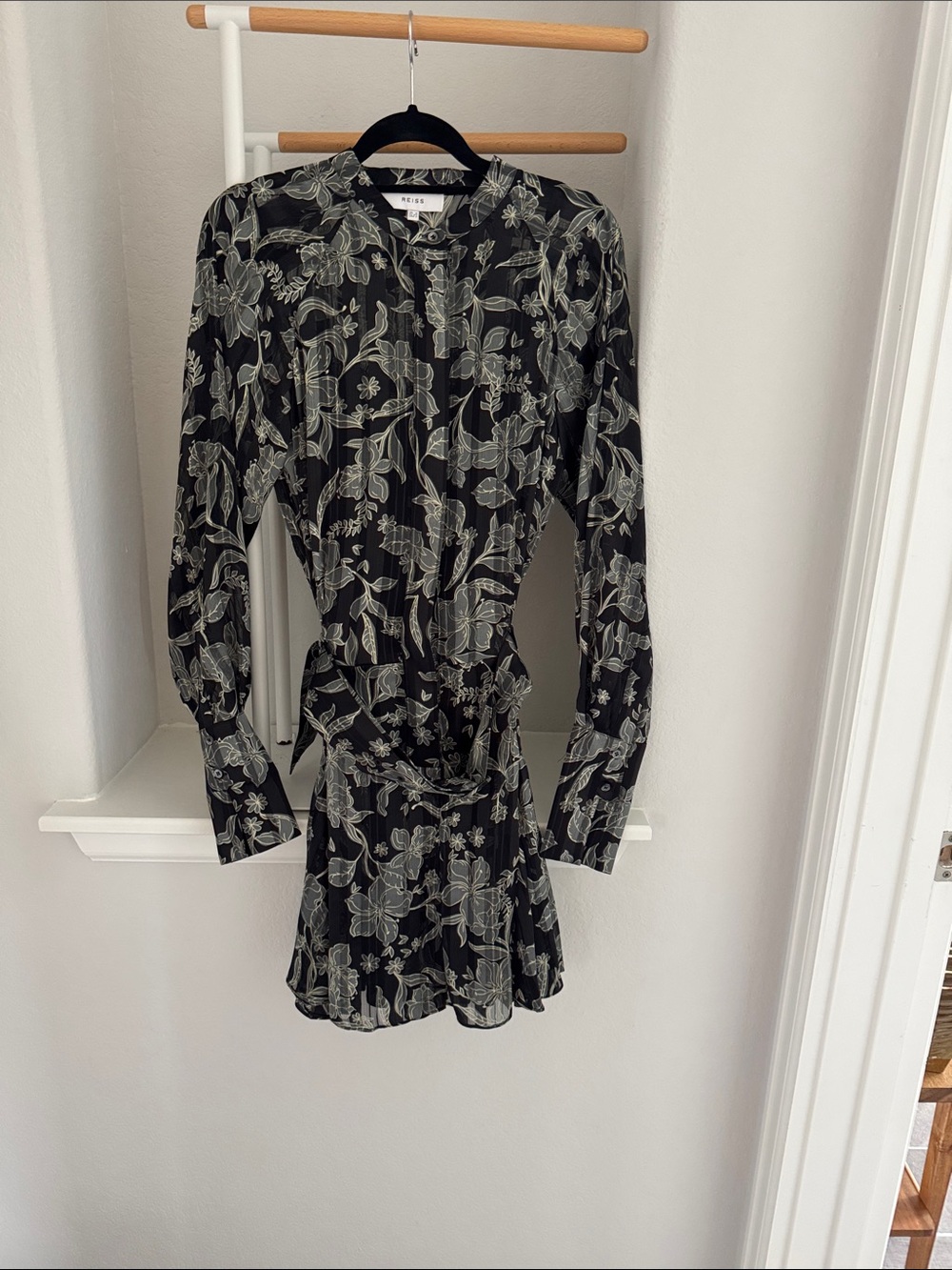 Reiss Larissa Long Sleeve A-line Floral Tie-Waist Mini Dress